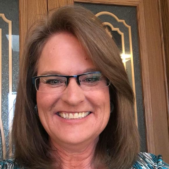 Meet your Posher, Carla - Picture 1 of 1